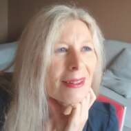 Valérie NICOLAS-ROMANTCHIC